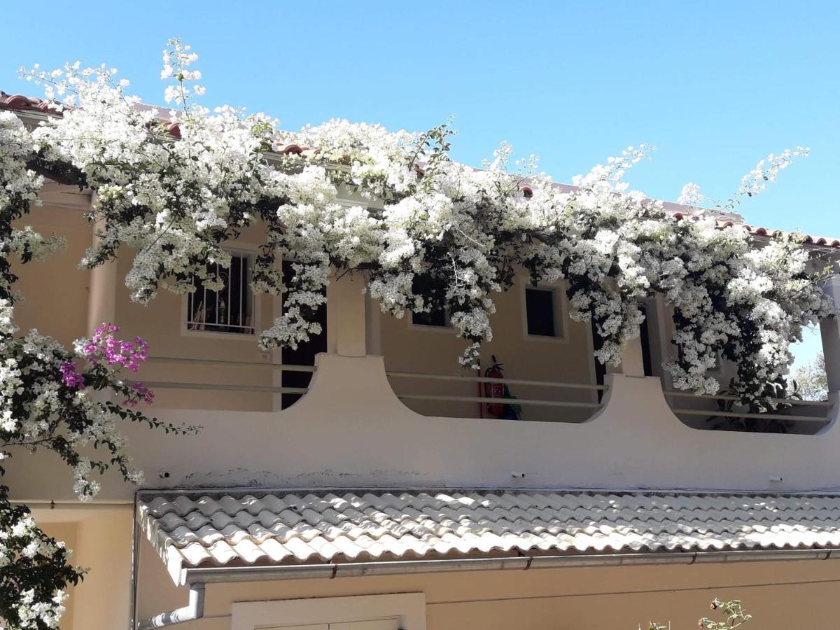 Makis Apartments Arillas (Corfu) Exterior foto